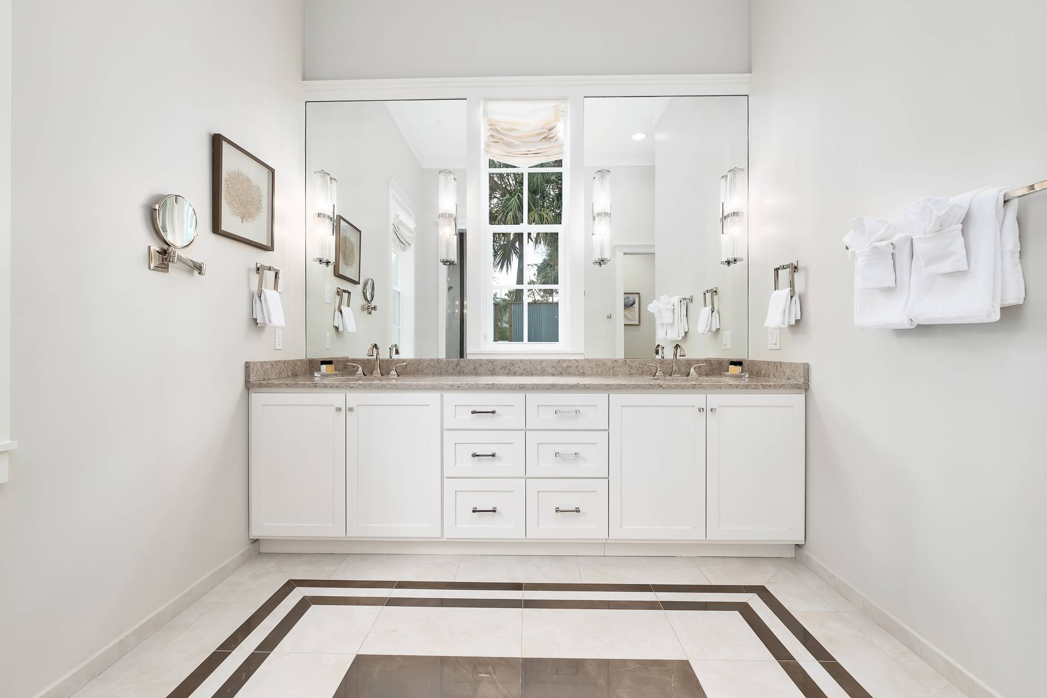 Lakewood House - Image 19