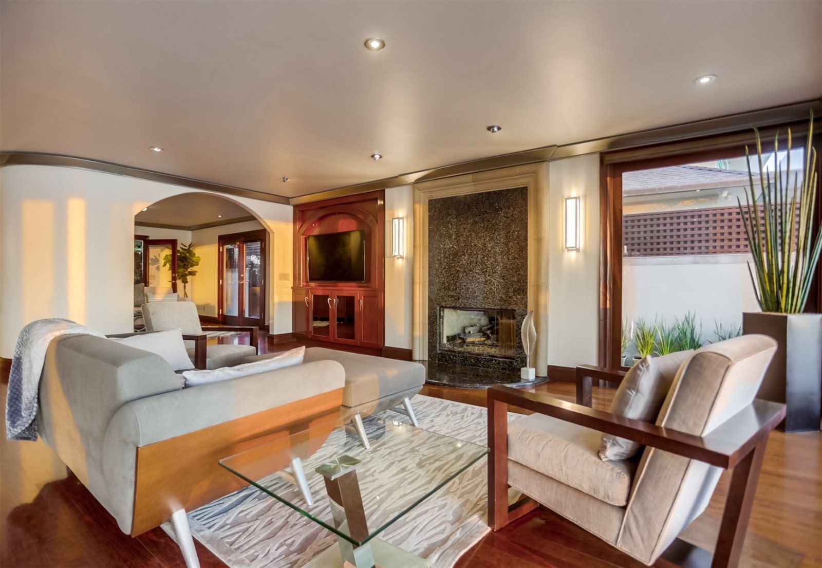 Azure Home - Image 8