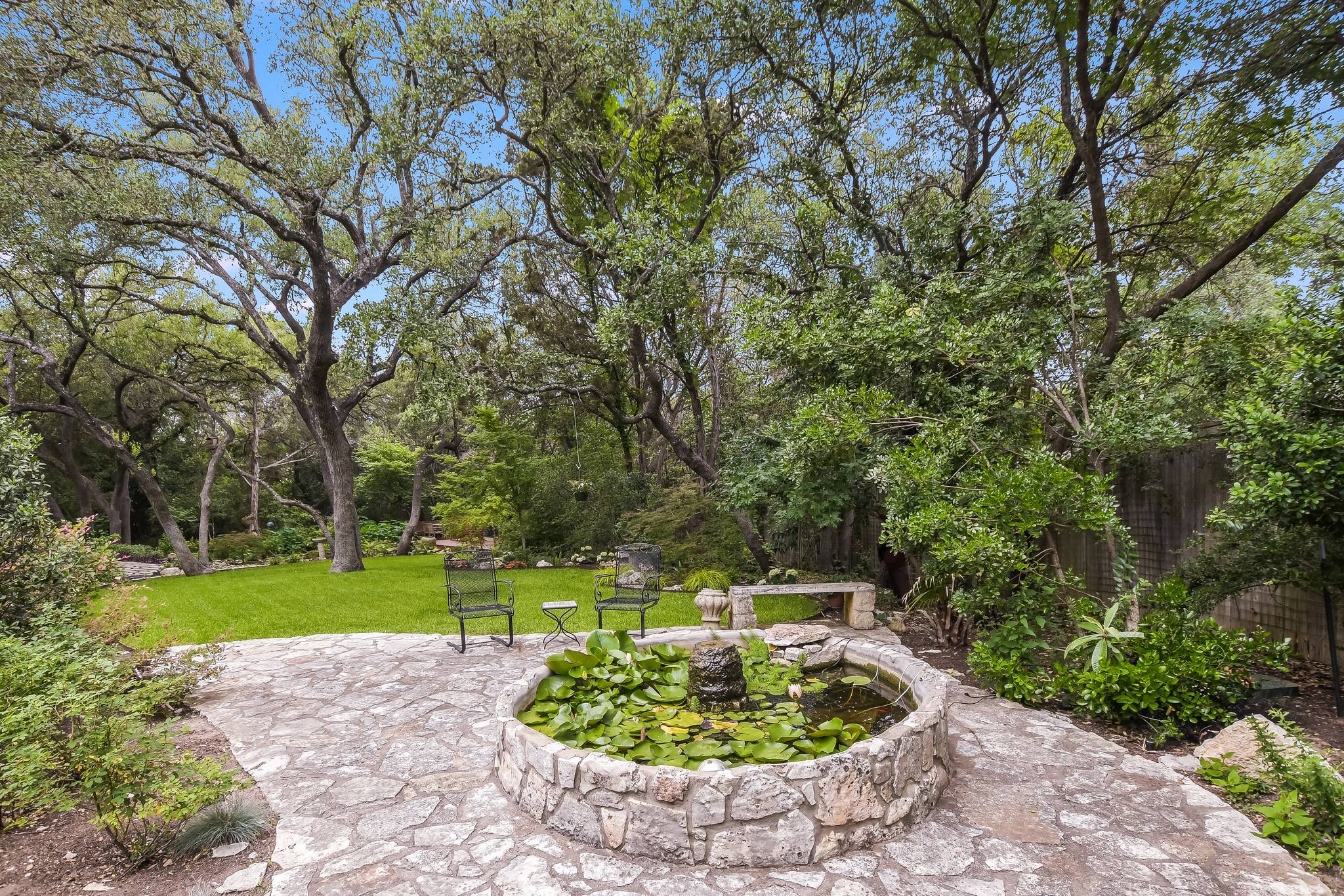 Pecan House - Image 38