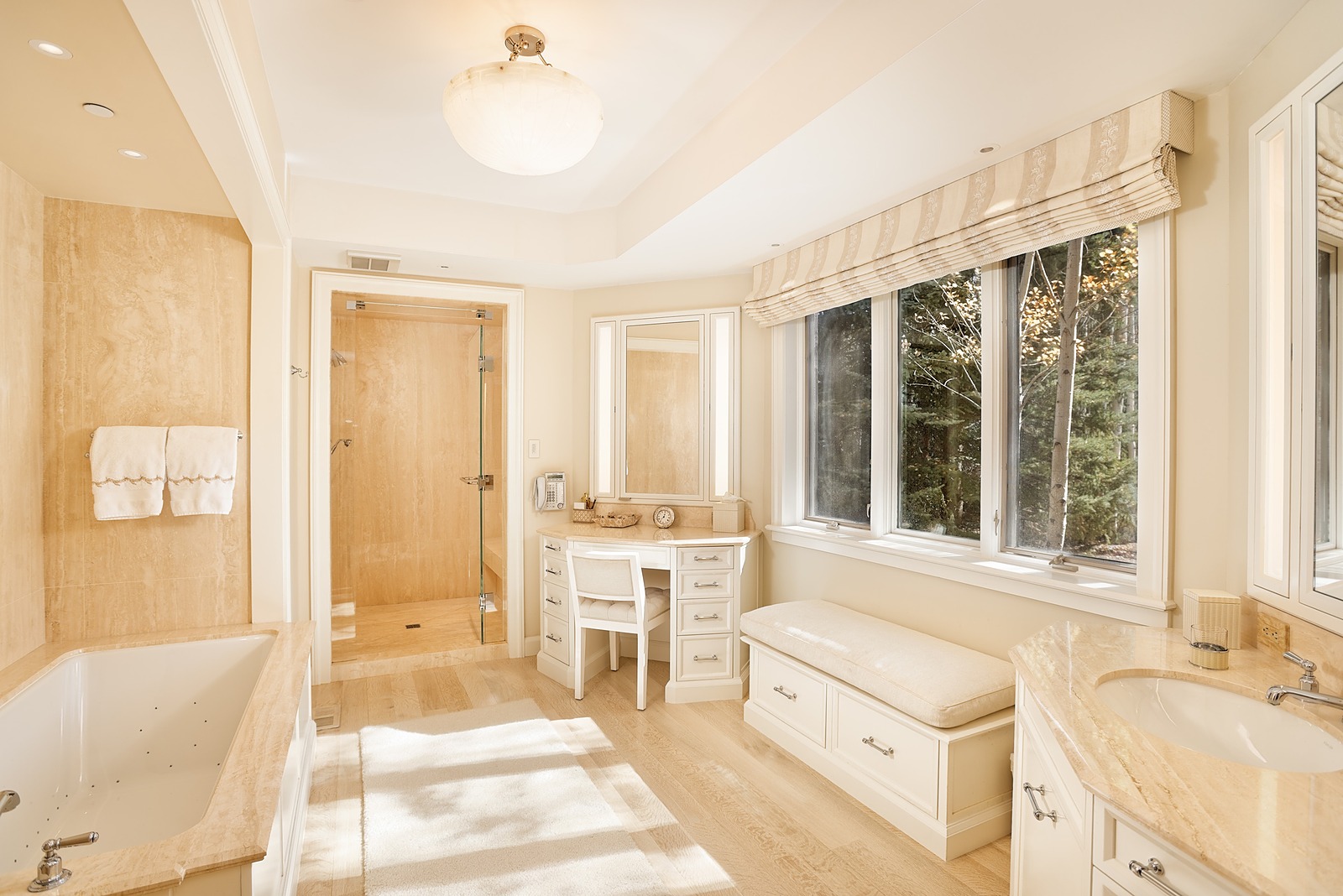 Roaring Manor - Image 27