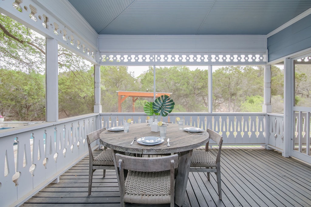 Hideaway Manor - Image 41