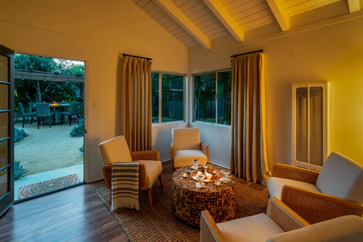 Shoreline Home - Image 25