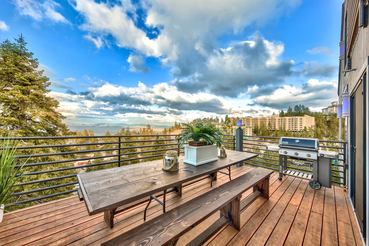 Sapphire House - Image 27