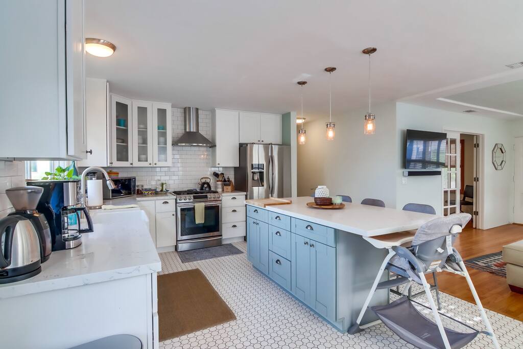 Blue Lagoon Home - Image 10