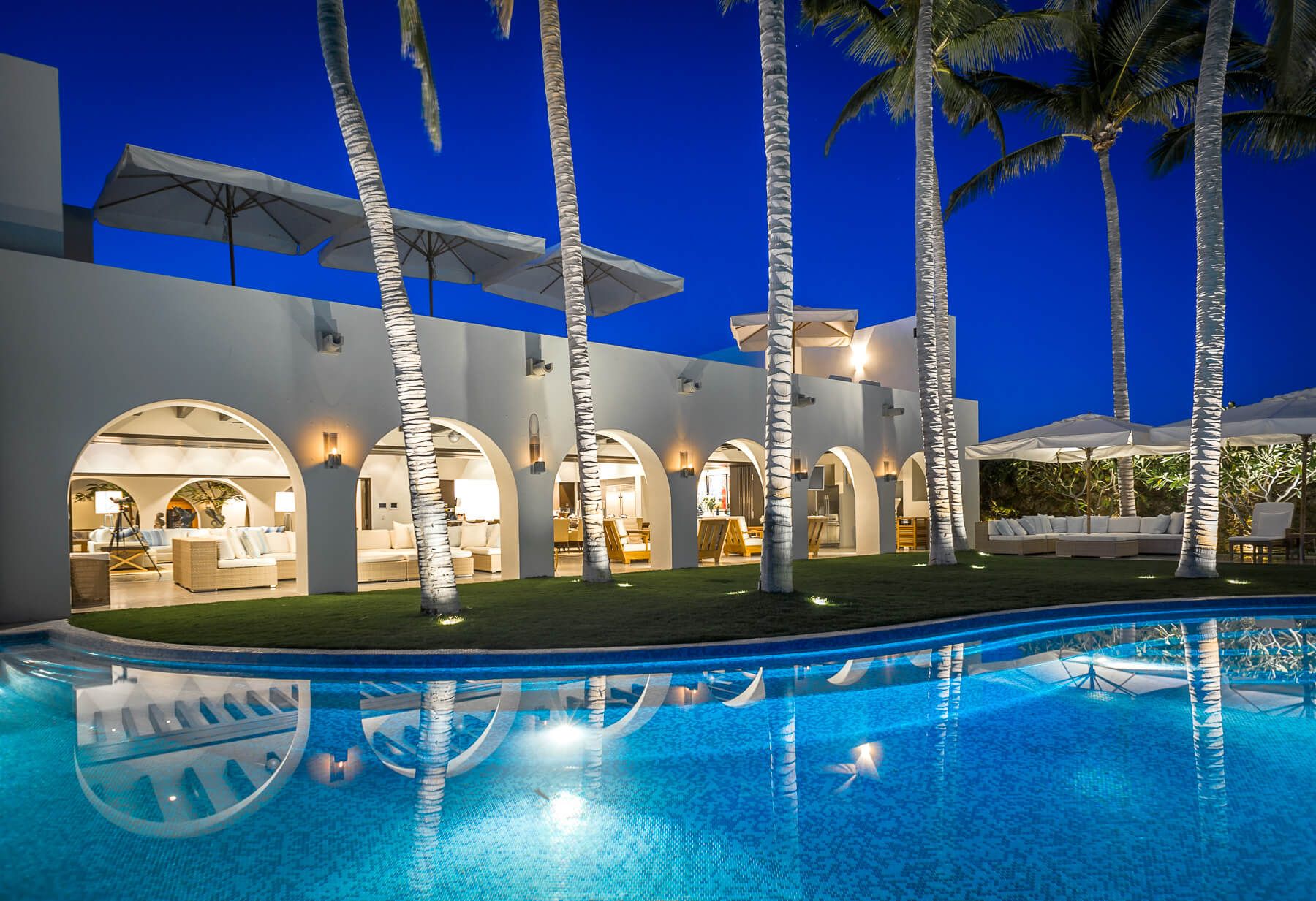 Blue Fan Palm Manor - Image 34