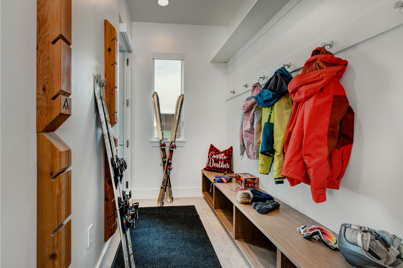 West House - Image 47