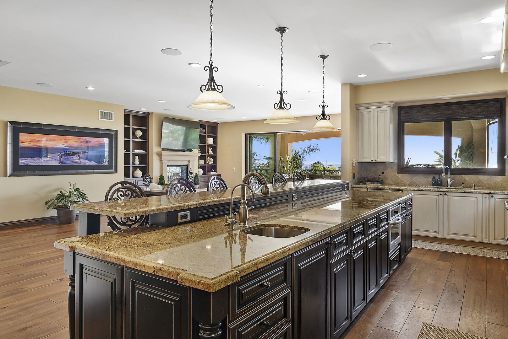 Campana House - Image 14