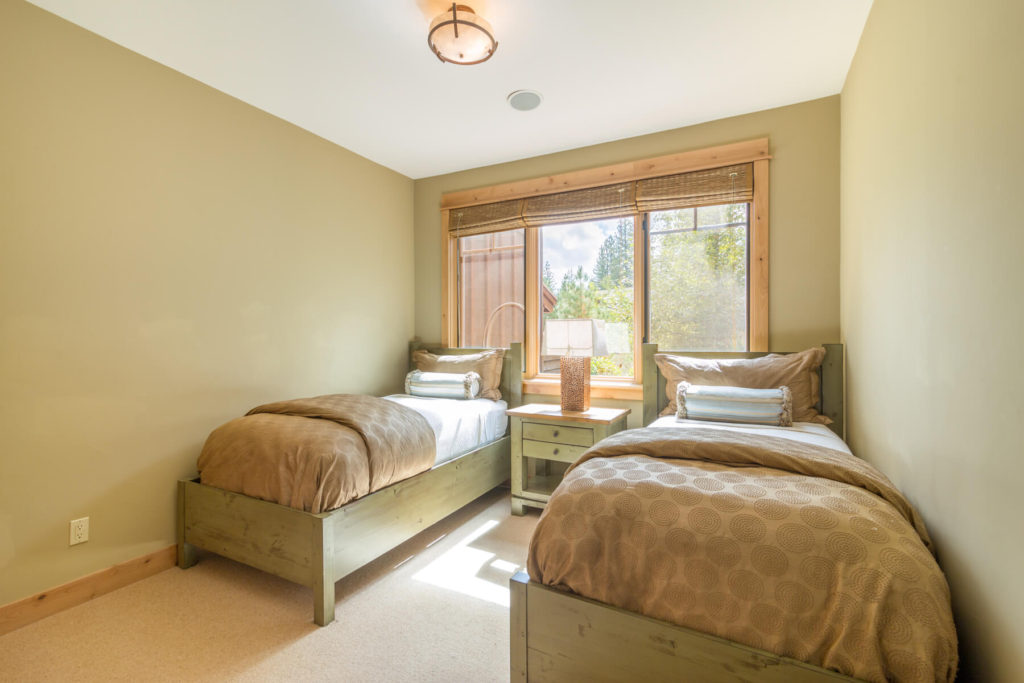 Valmont House - Image 23