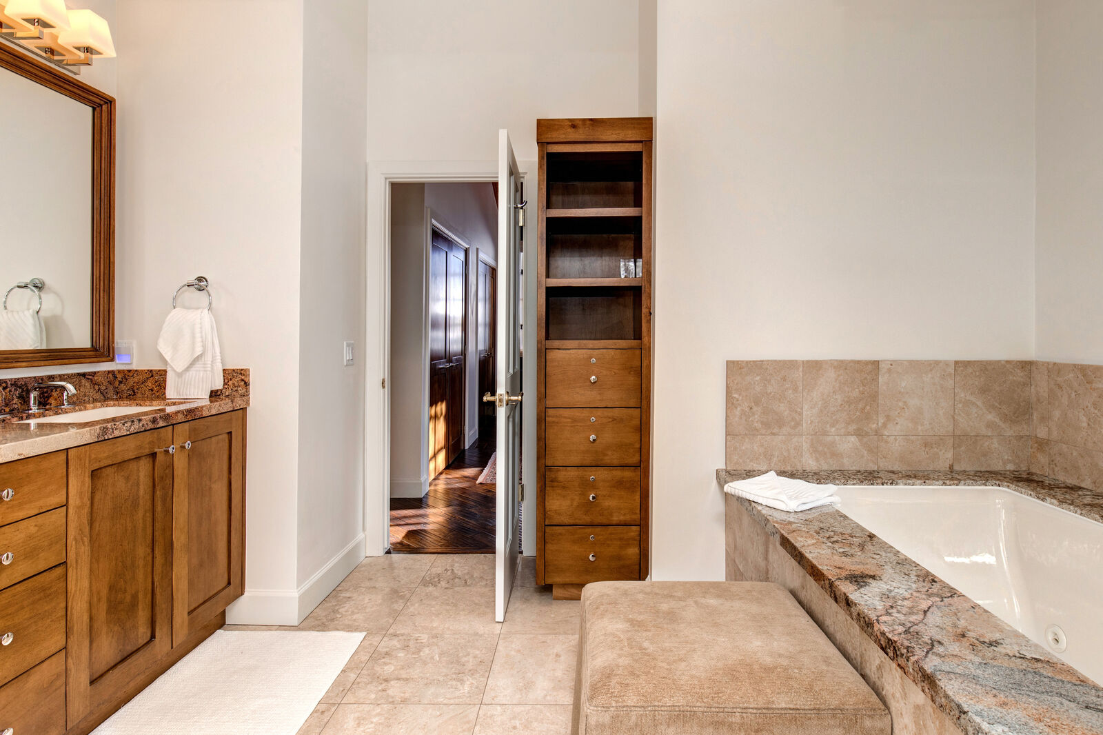 Ski Run House - Image 29