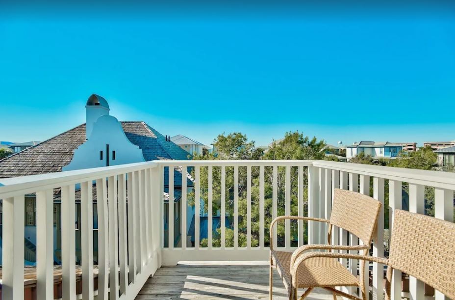 Water House - Image 36