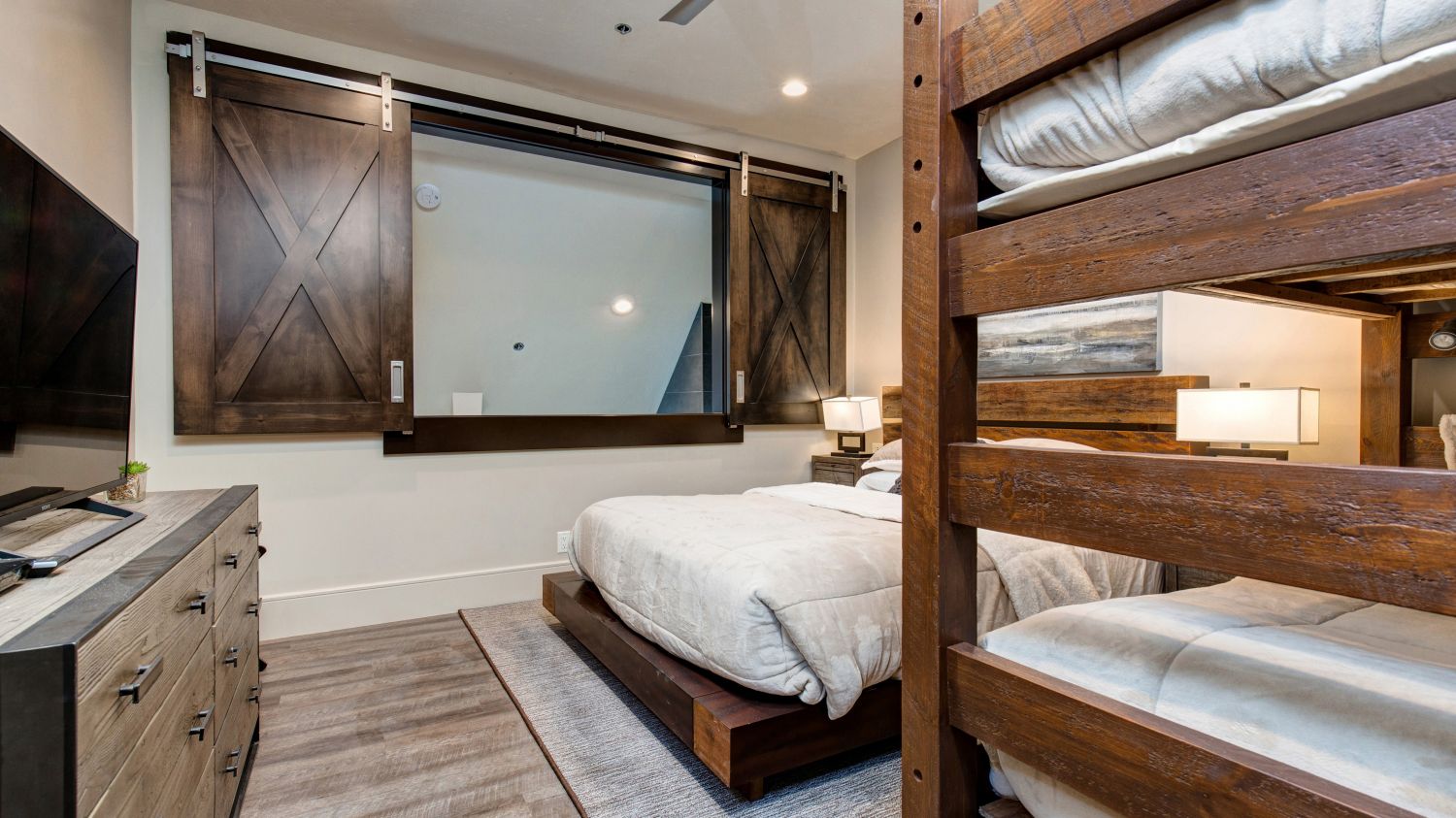 Lowell Home - Image 21