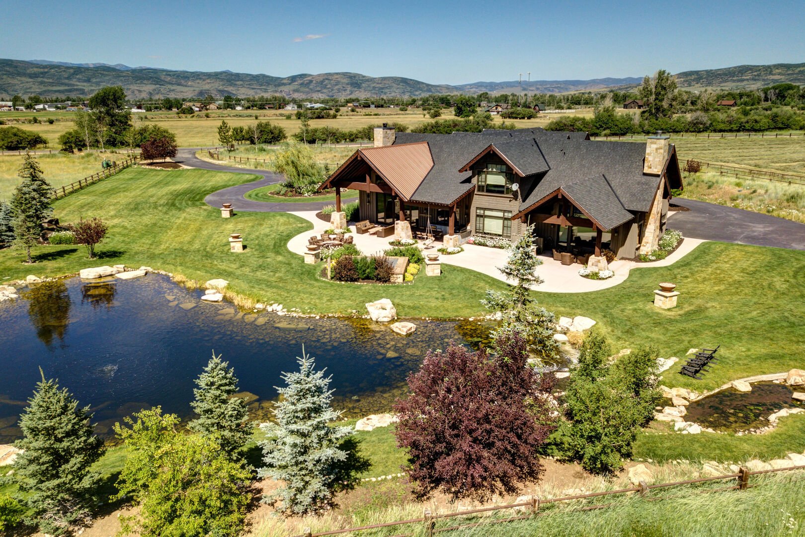 Empire Manor - Image 58