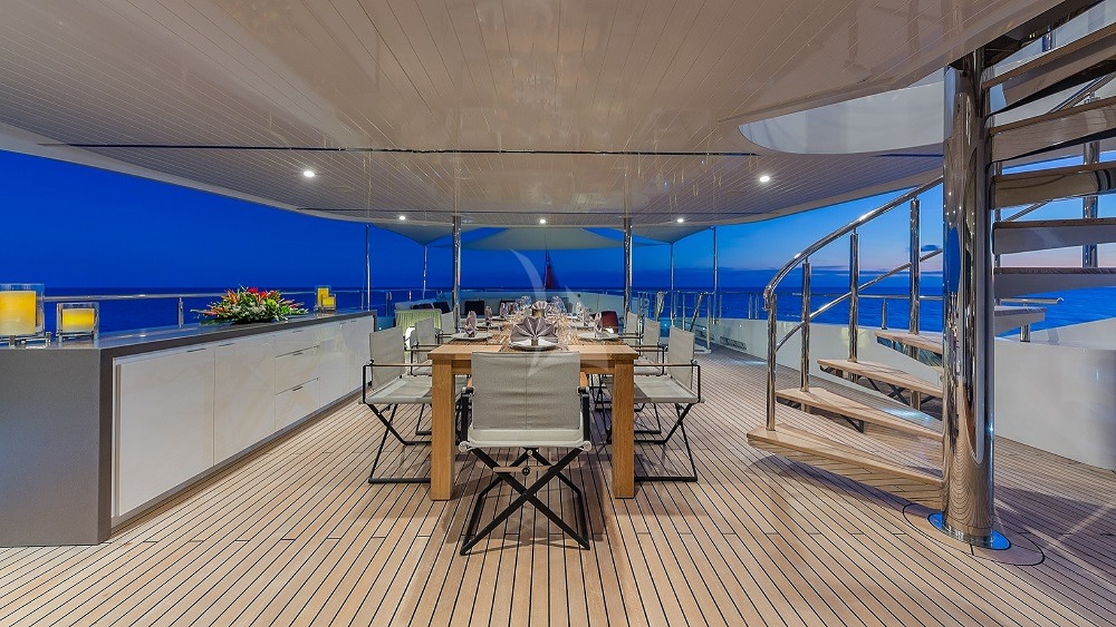 Big Sky Yacht - Image 40