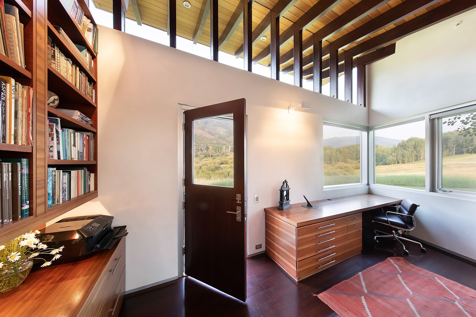 Nell Villa - Image 20