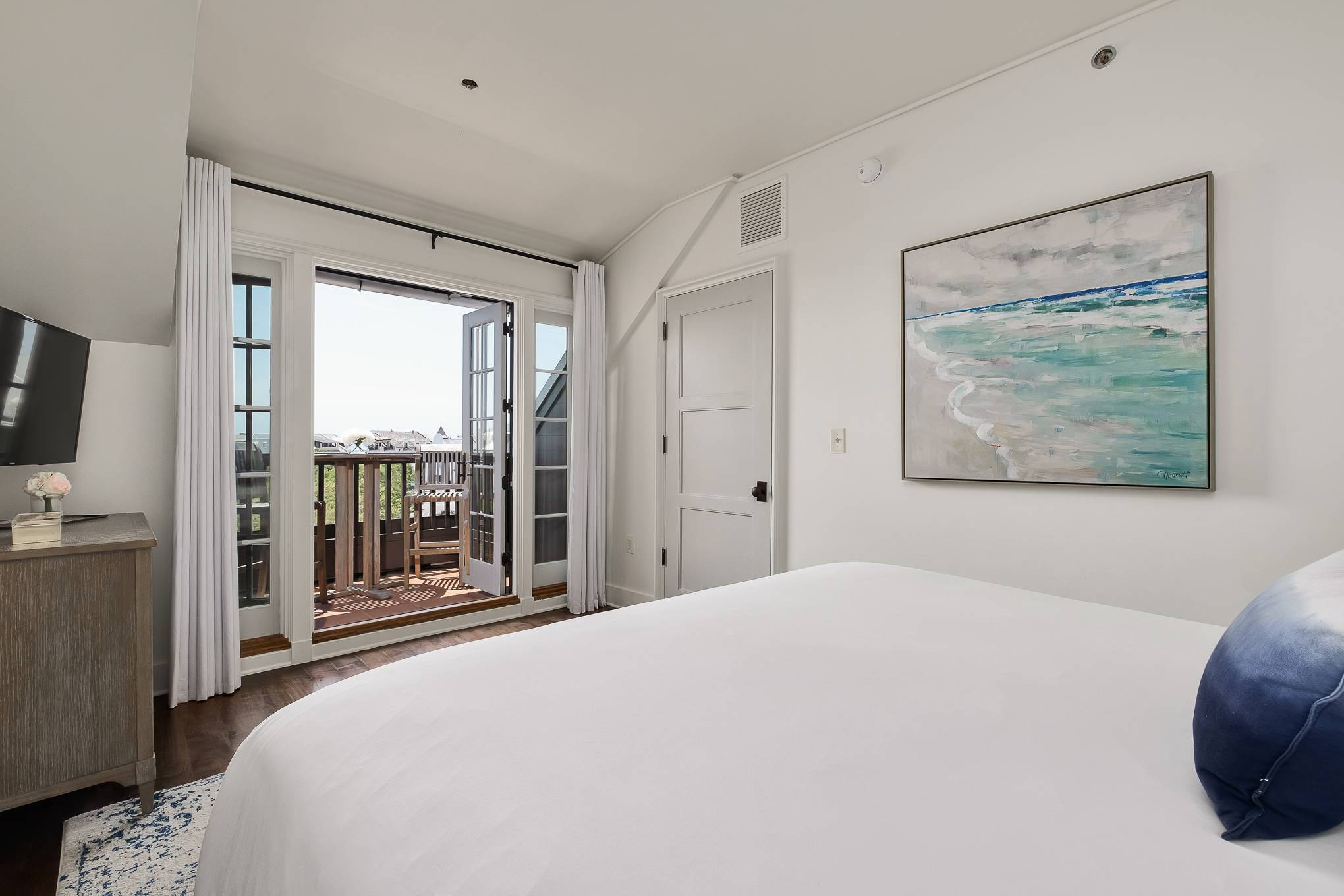 Bowfin Home - Image 17