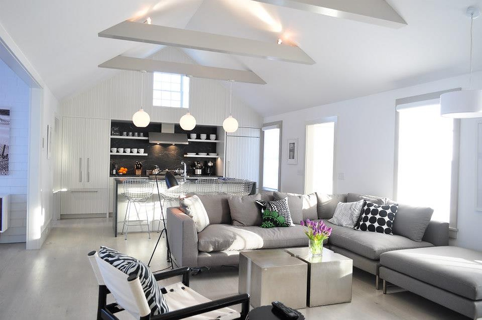 Nonantum Villa - Image 6