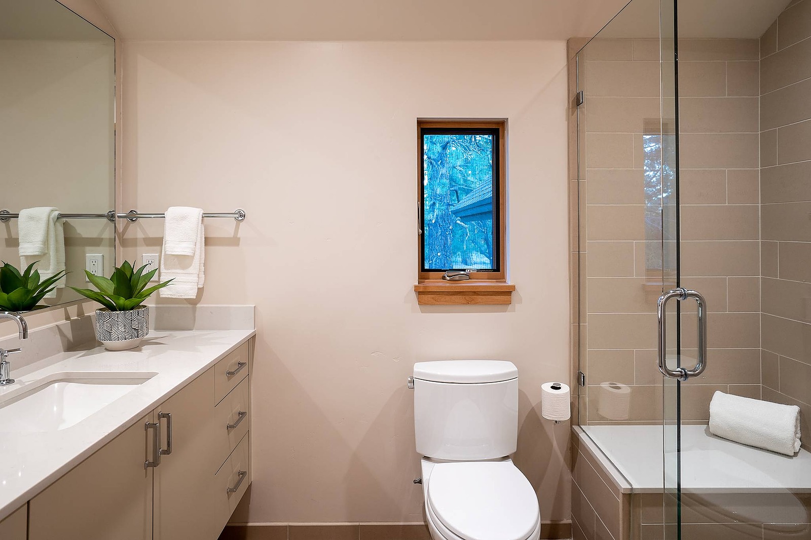 Green House - Image 26