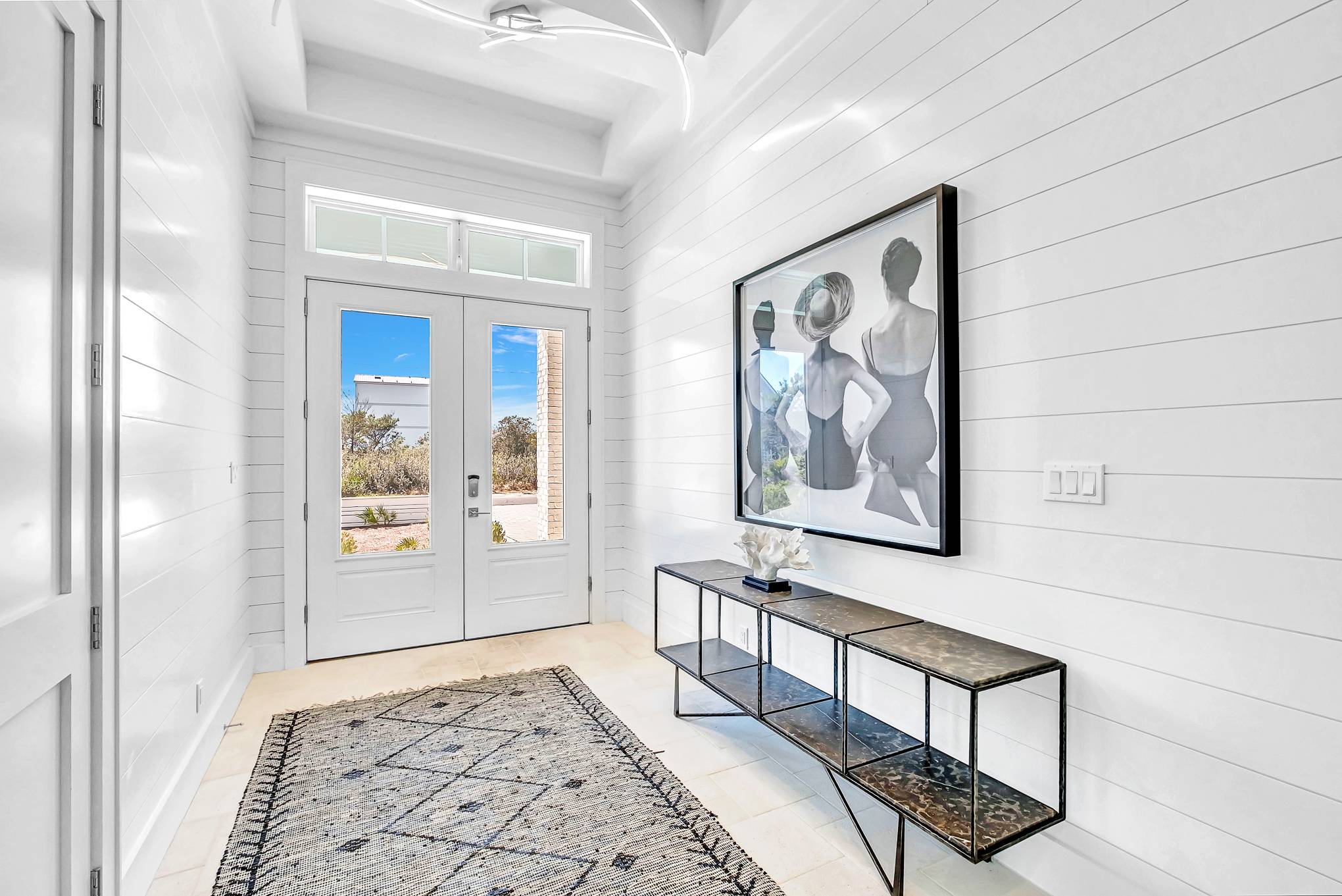 Lantern Manor - Image 4