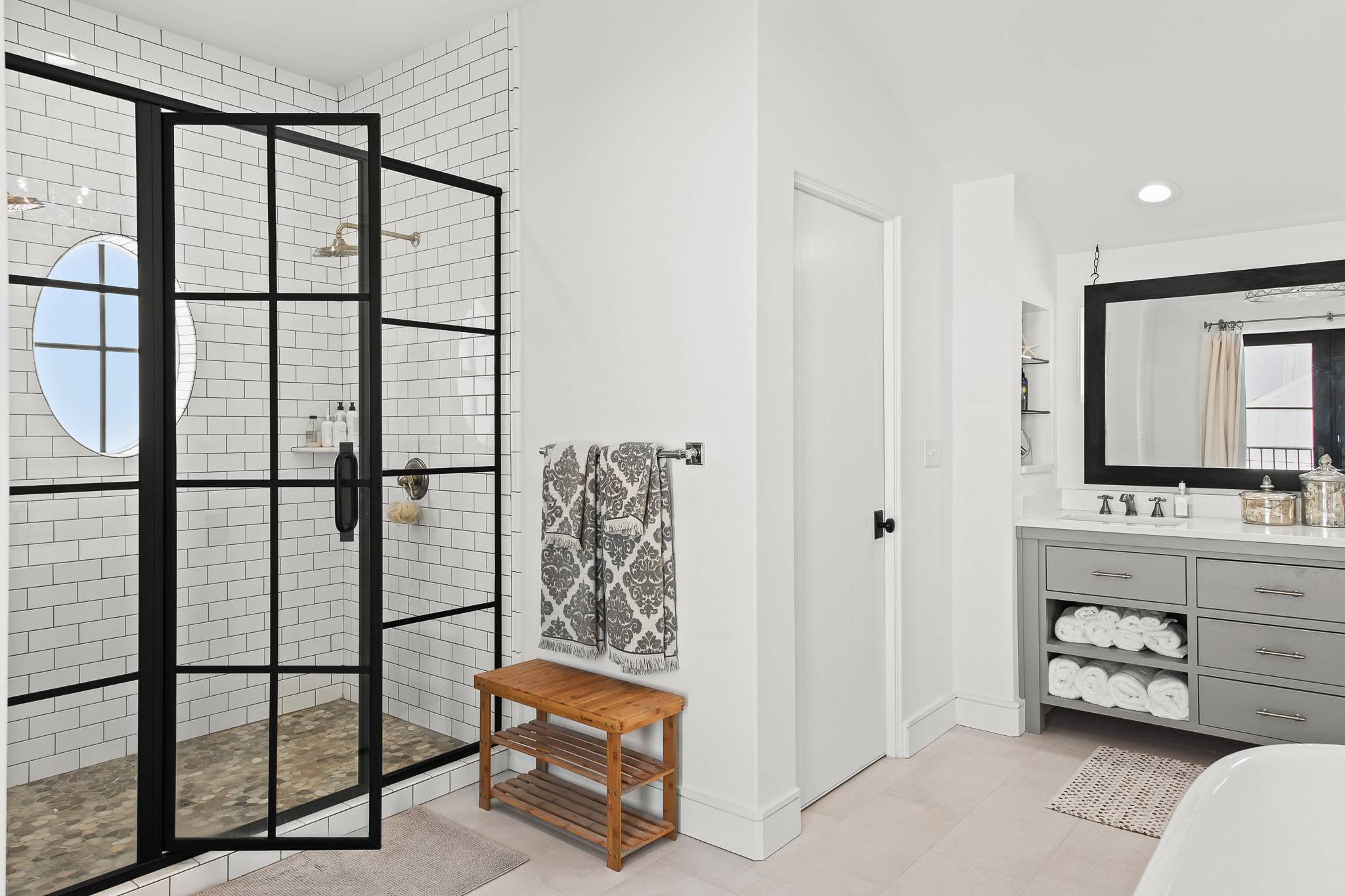 Hamlet Manor - Image 37