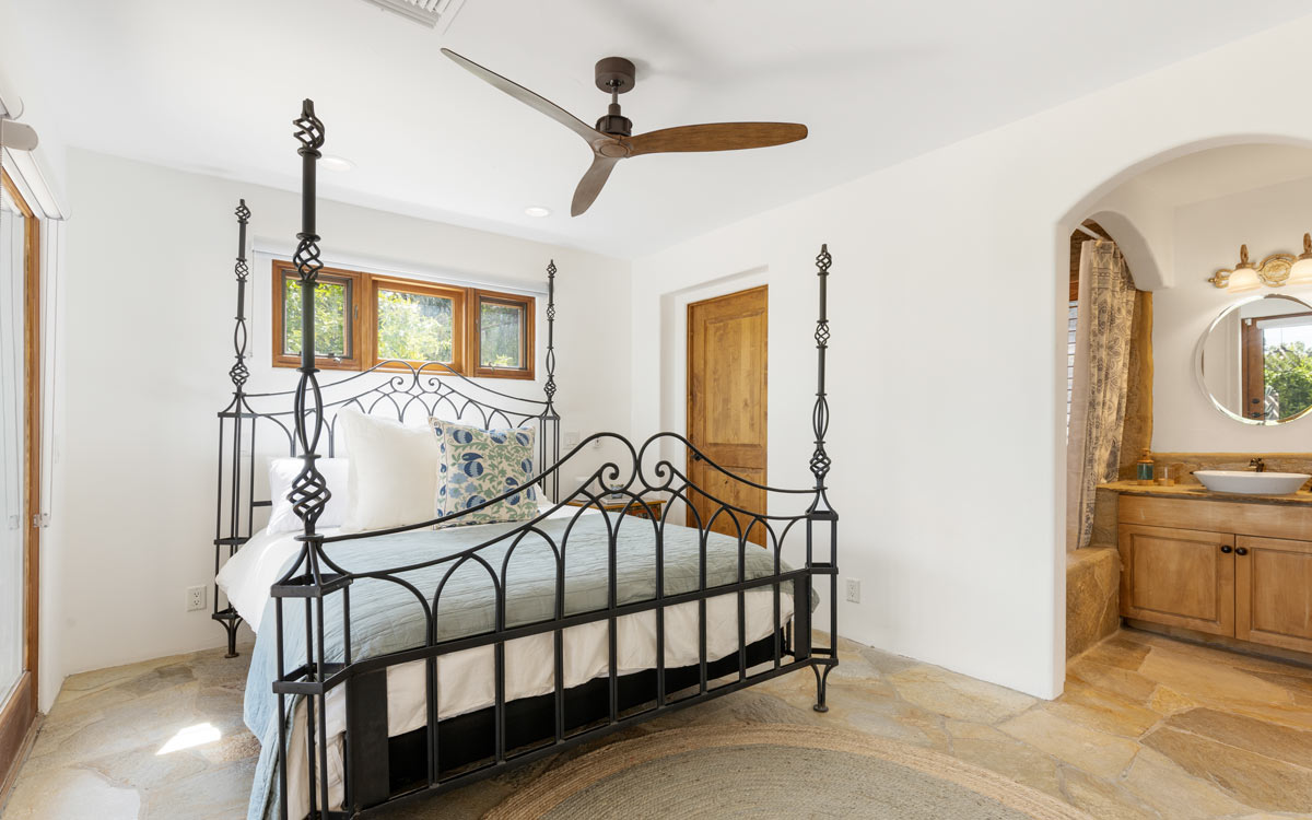 Terracotta Home - Image 11