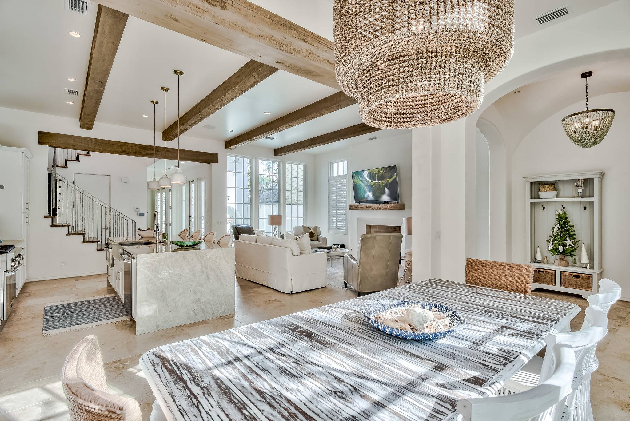 Jewelfish Place - Image 4