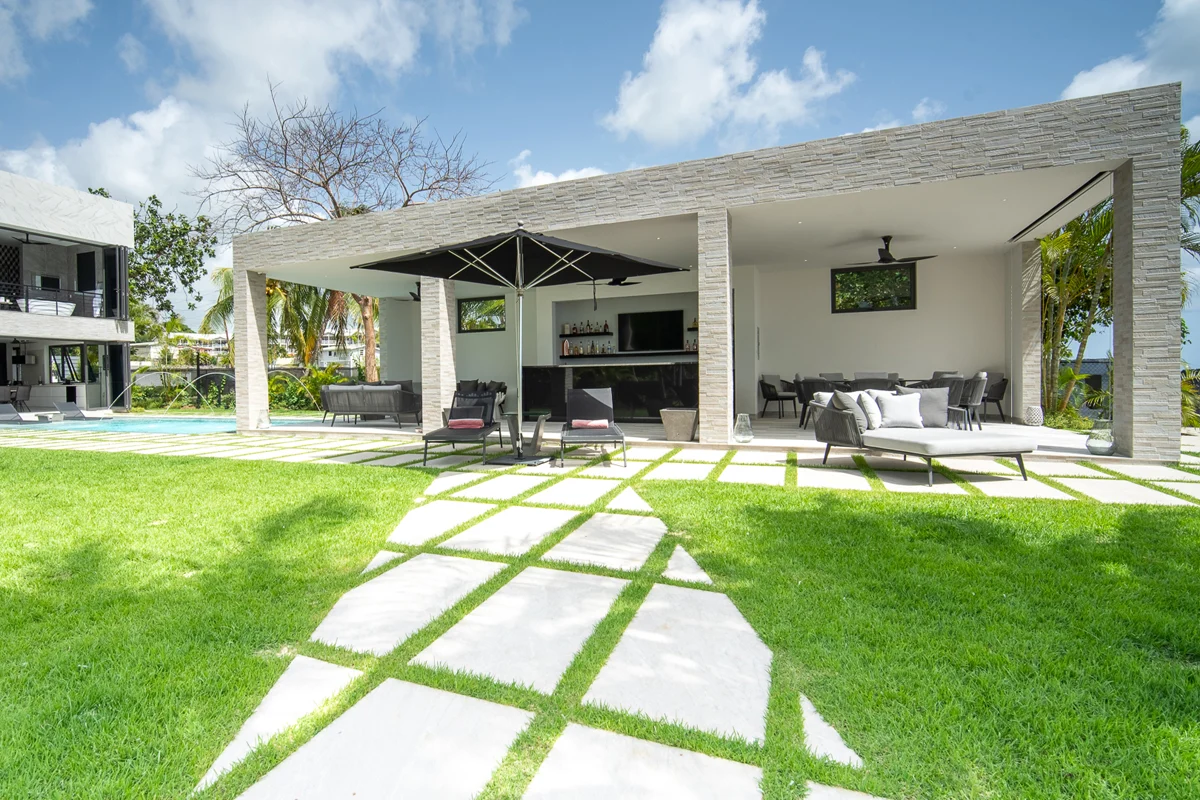 Jet Place - Image 25