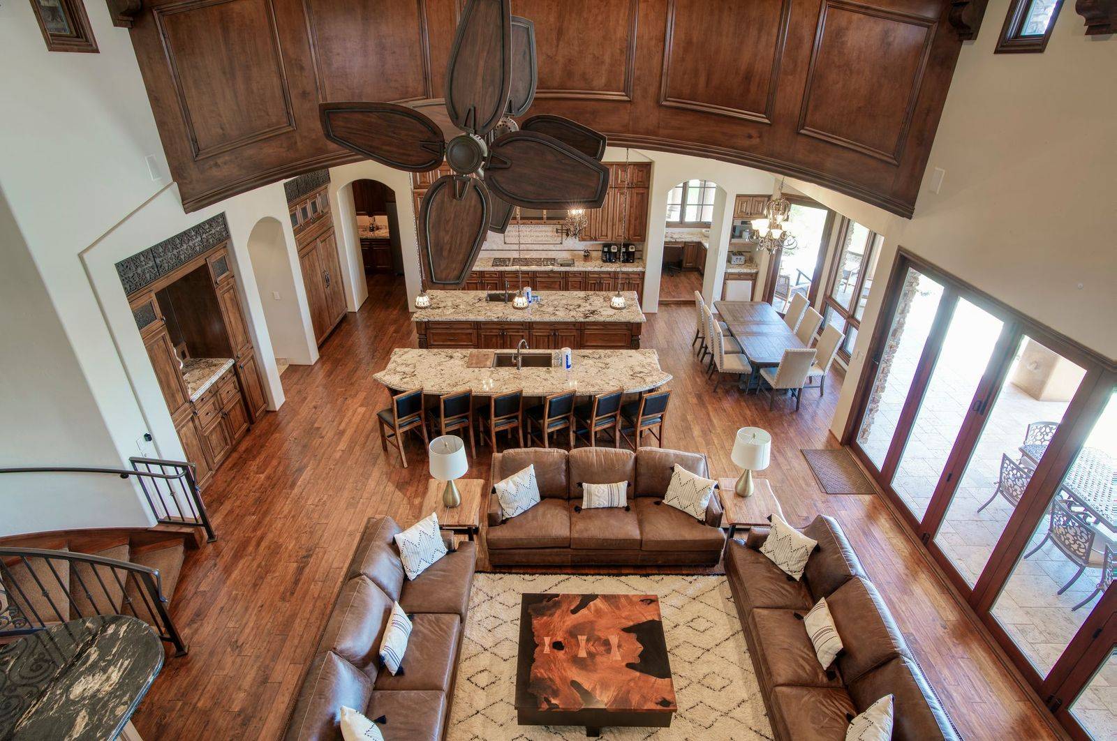 Infinity Manor - Image 9