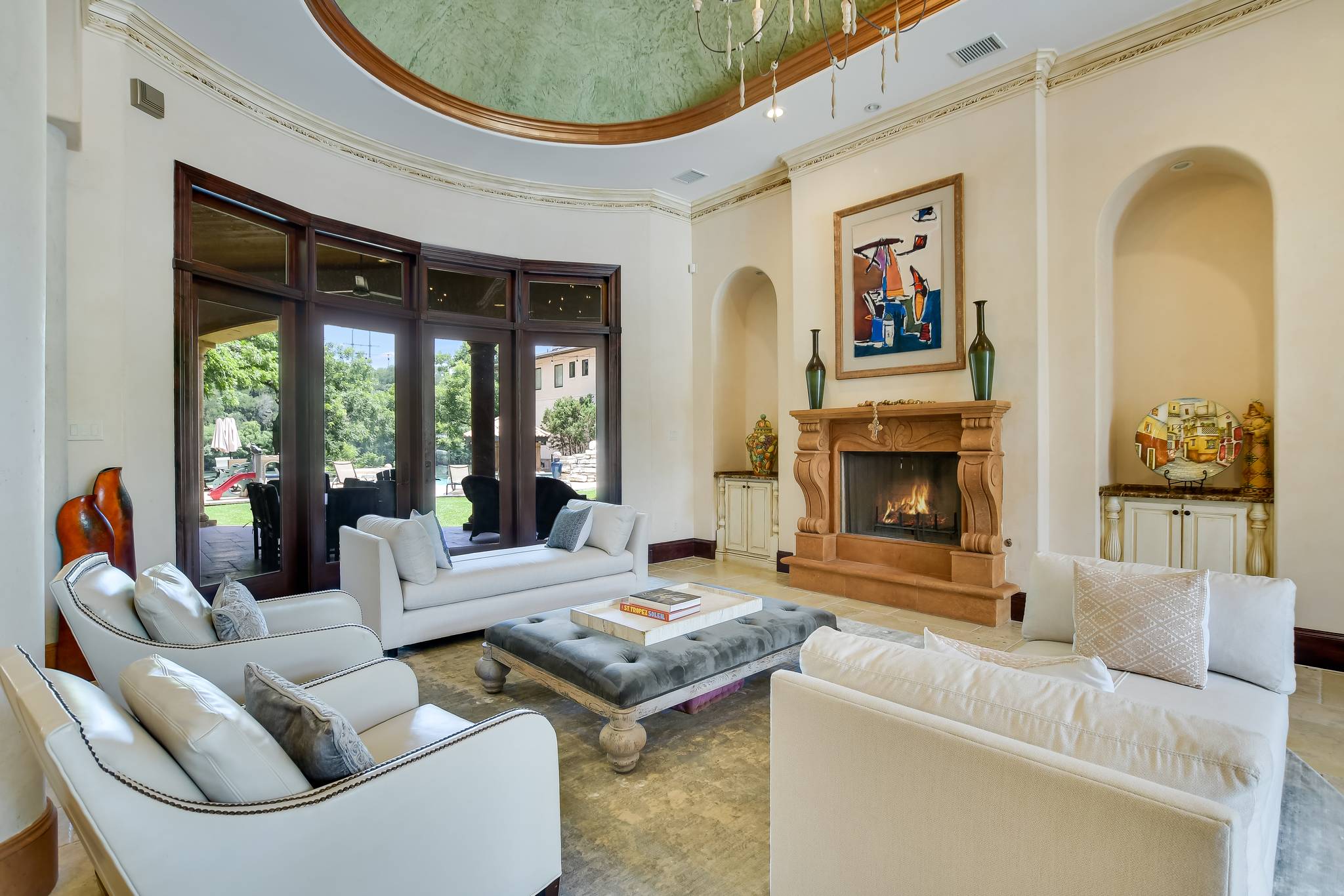 Catalpa Manor - Image 3