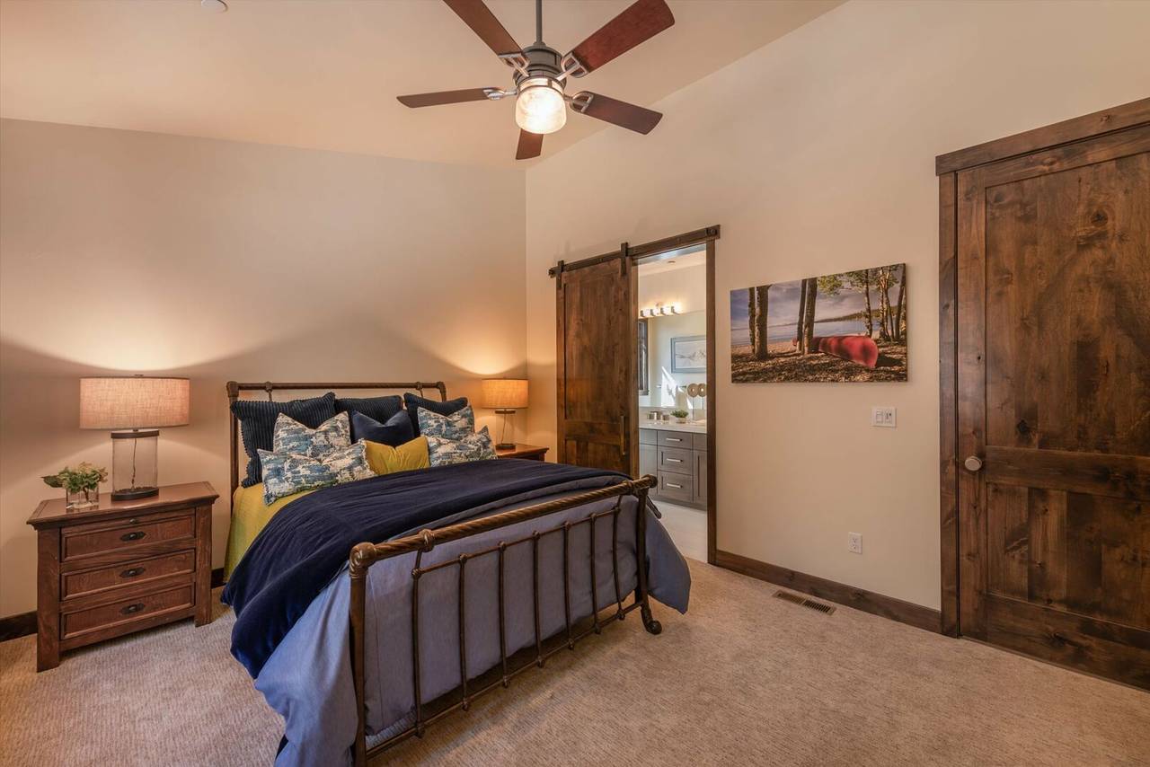 Jacobson House - Image 14