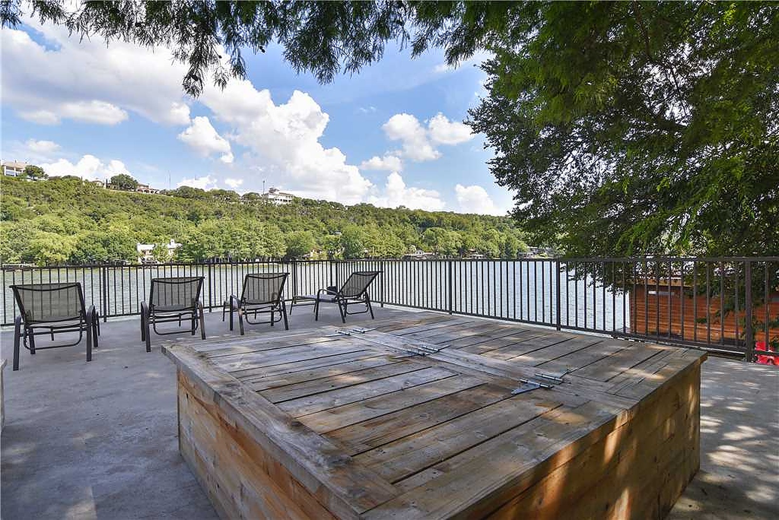 Robbins House - Image 3