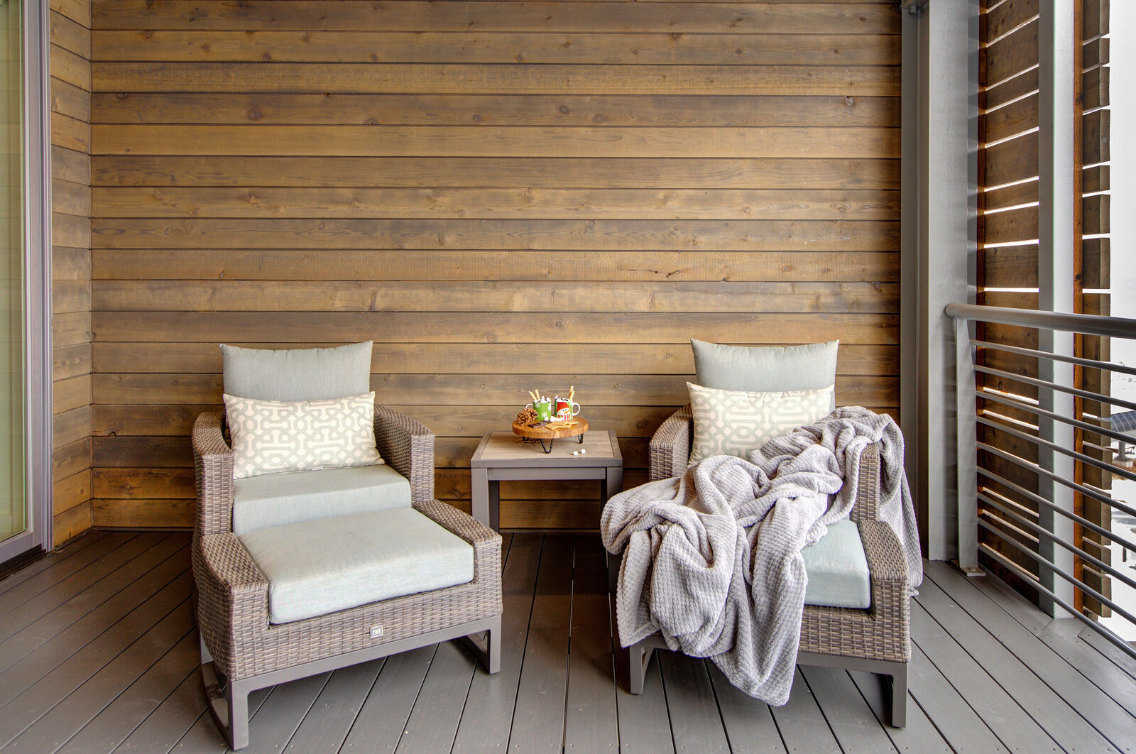 West House - Image 29