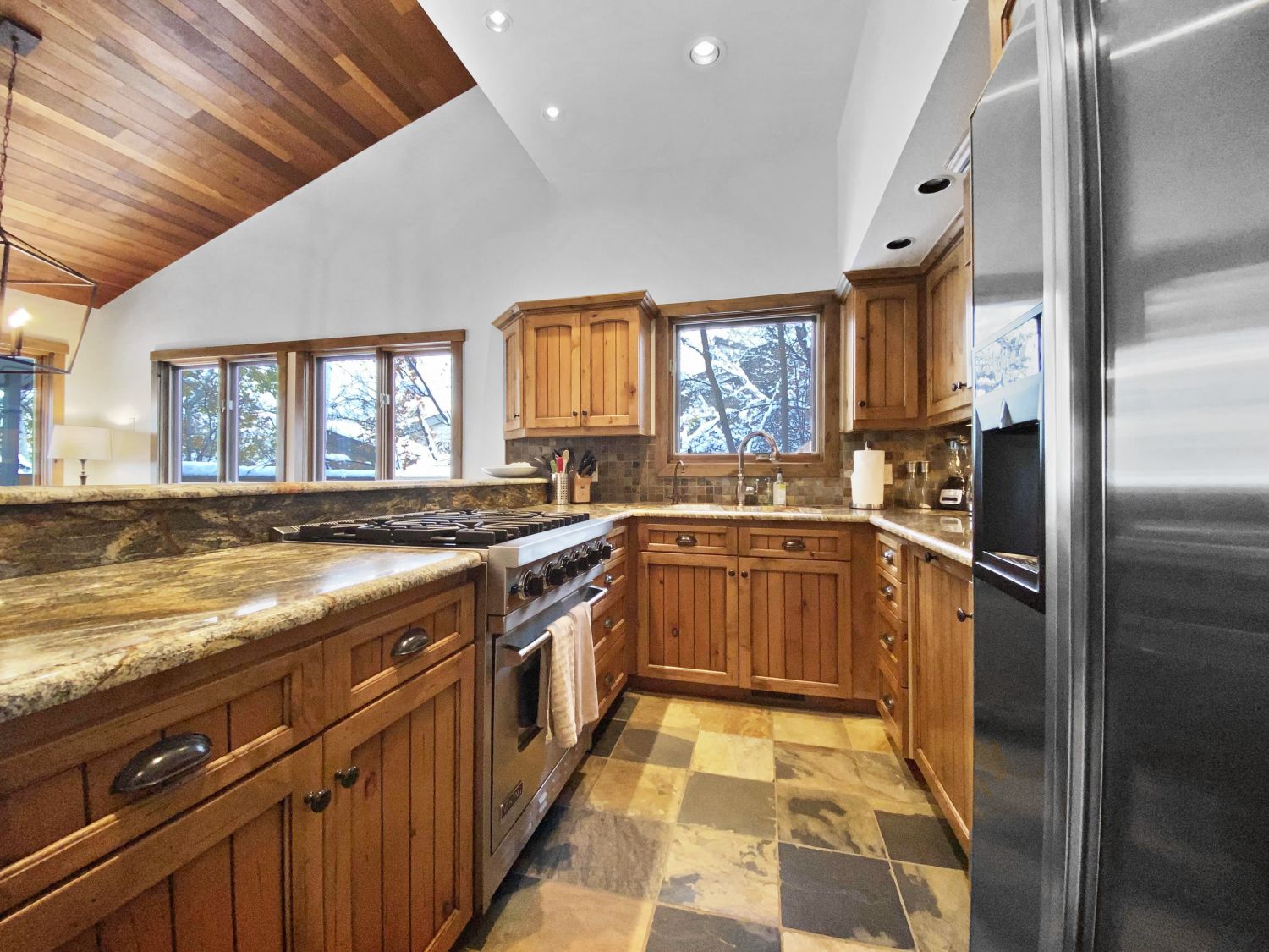 Crescent Home - Image 11