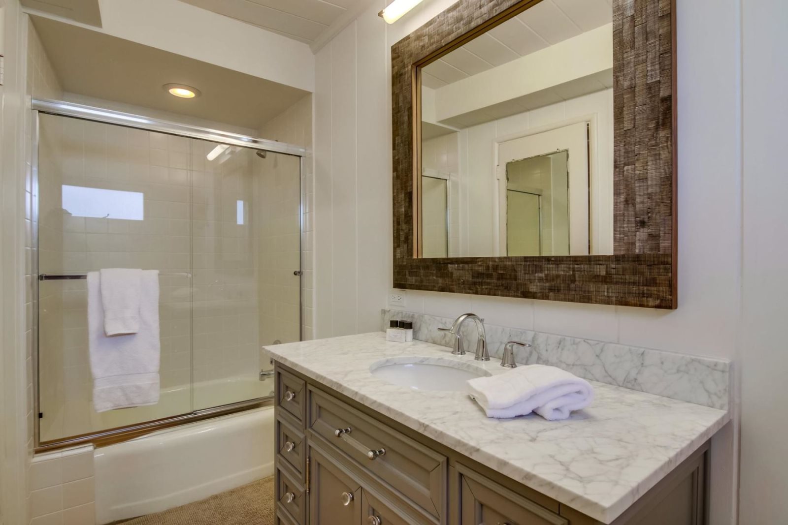 Beachside Place - Image 31