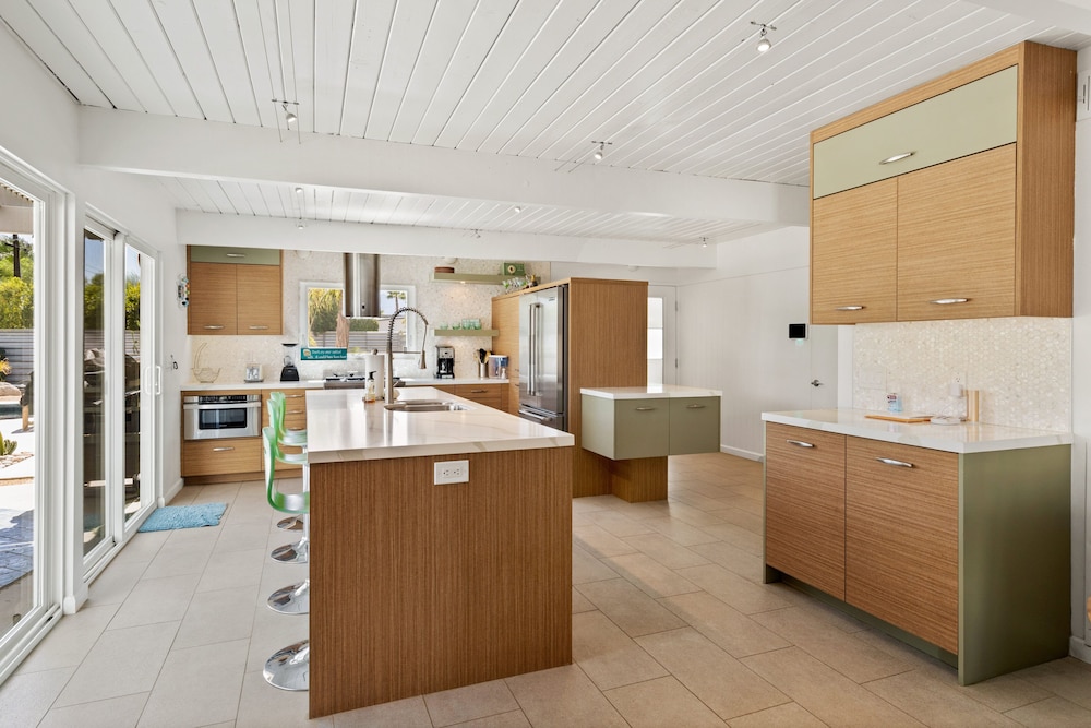 Mid Century Ranch - Private Resort-style Pool! - Image 14