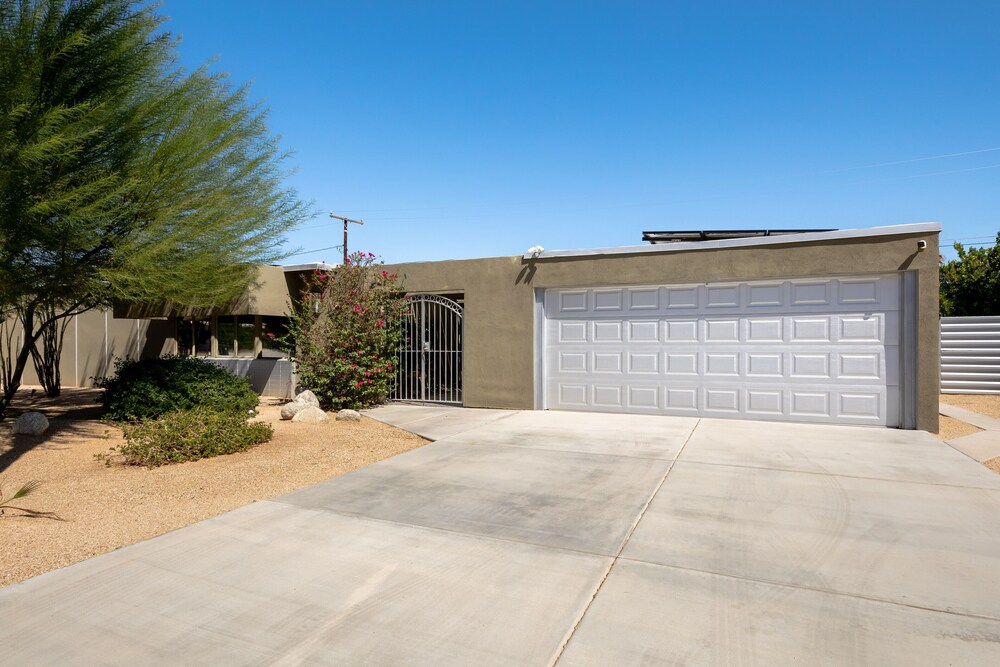 Mid Century Ranch - Private Resort-style Pool! - Image 28