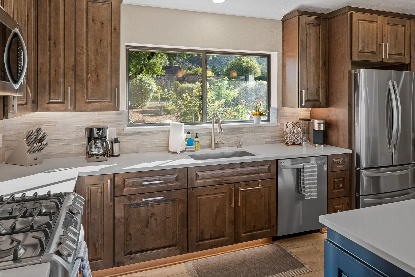 Saddle Peak Home - Image 9