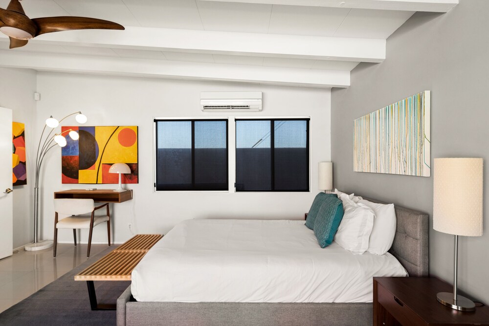 Modern Desert Oasis - Image 7