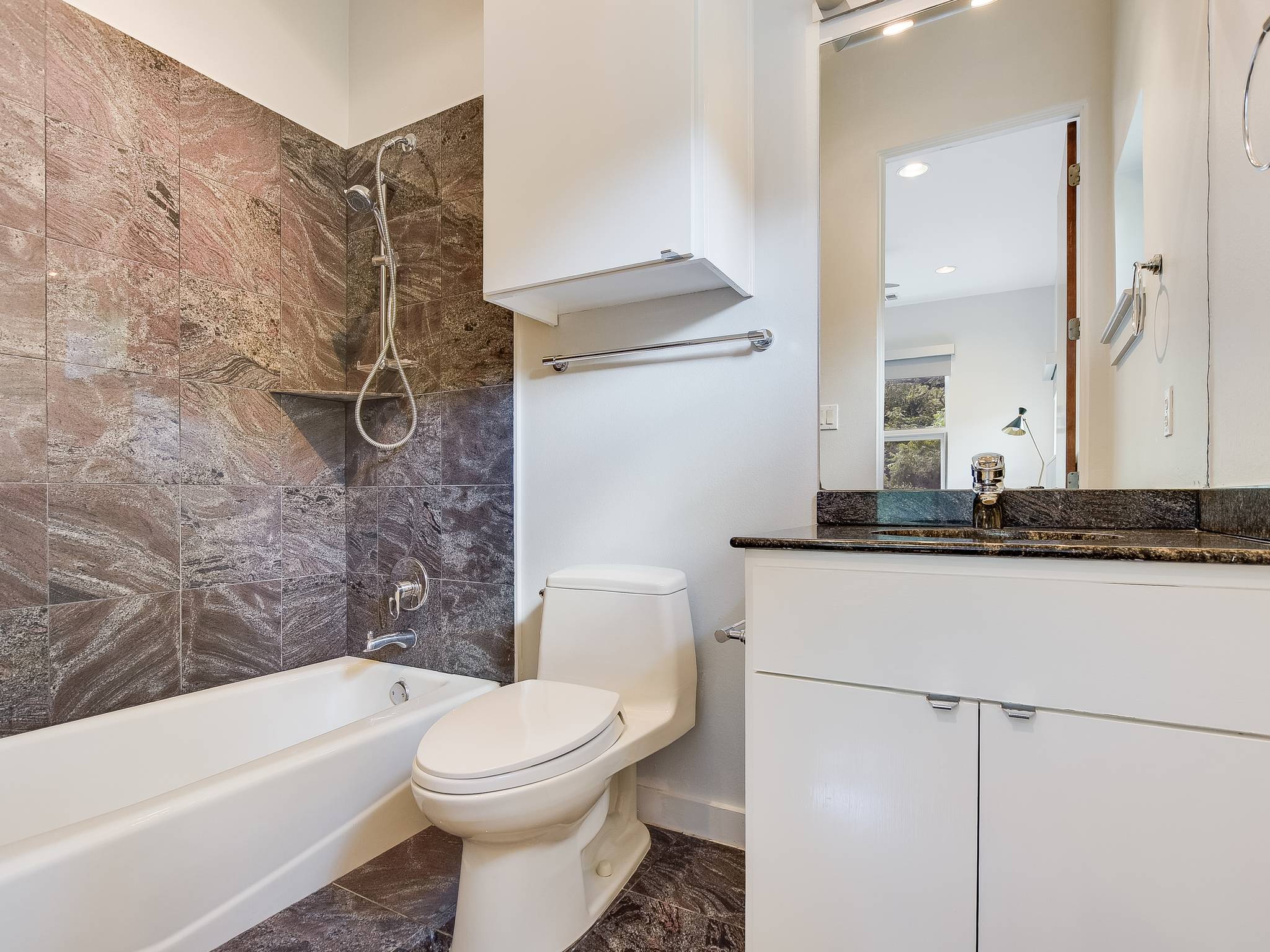 Lowery Place - Image 20