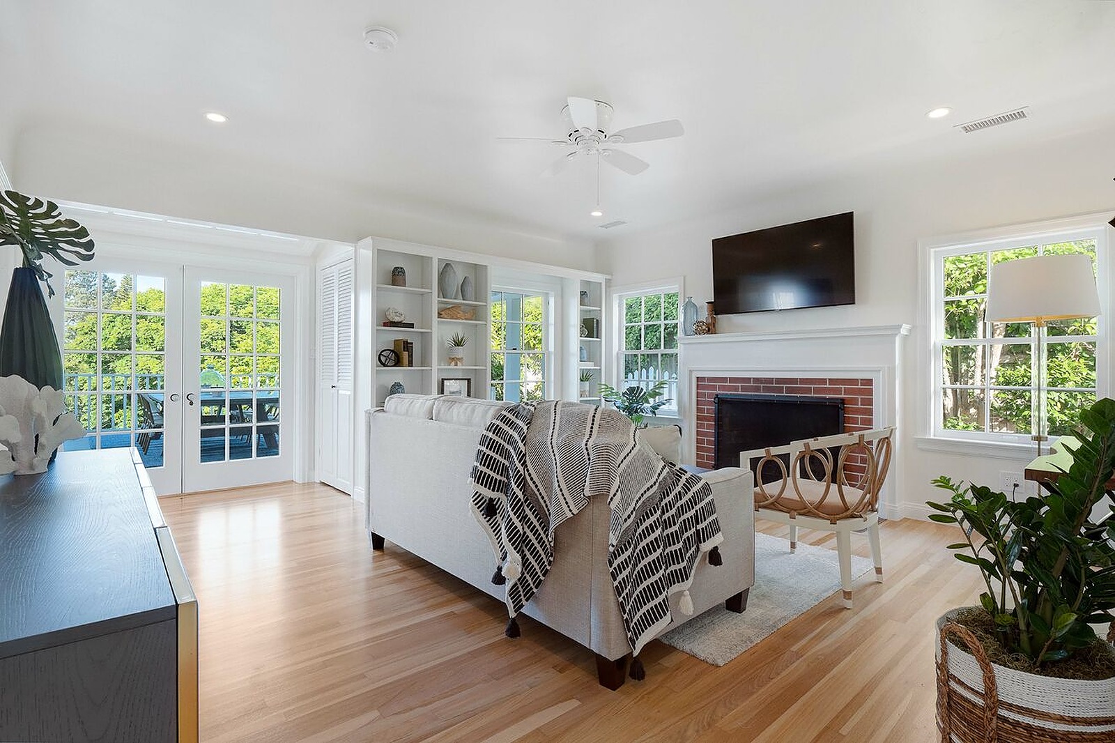 Field Villa - Image 6