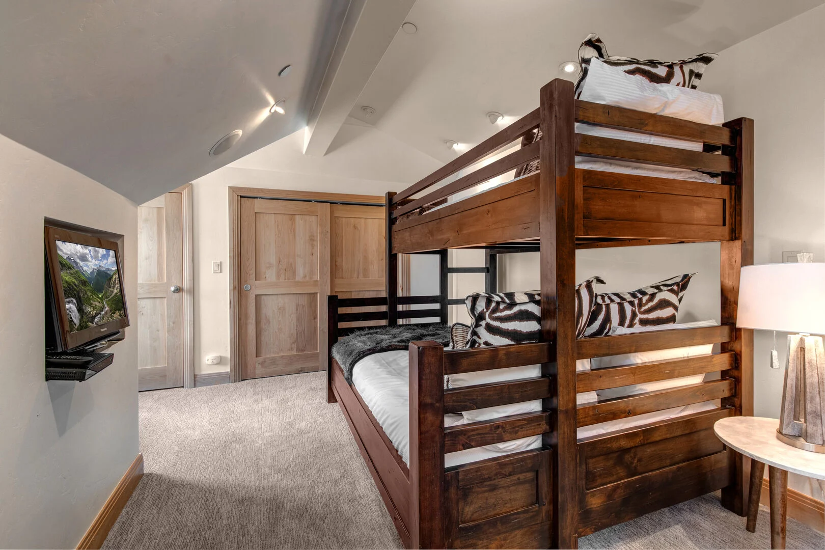 Flatiron Place - Image 24