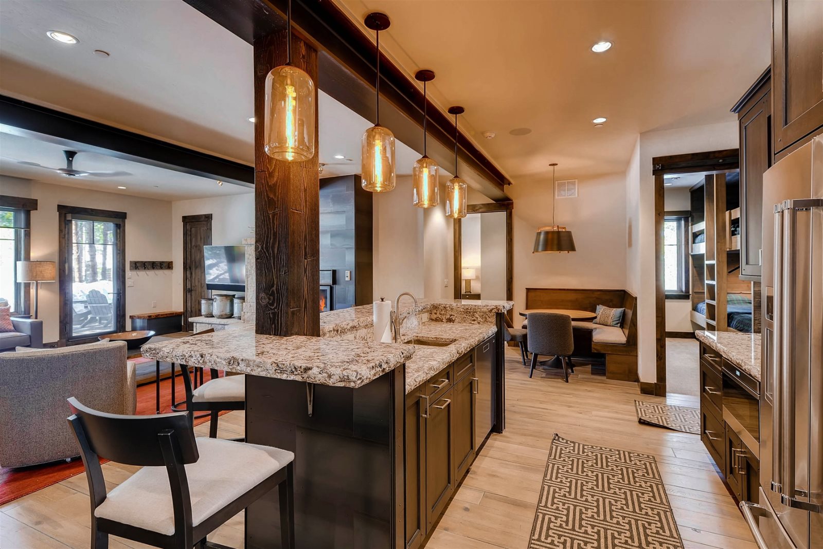 Iron Manor - Image 11