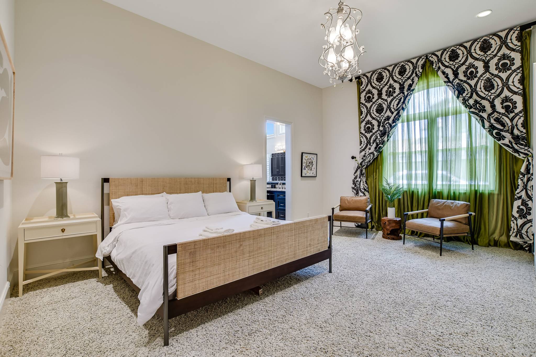 Woodrow Manor - Image 24