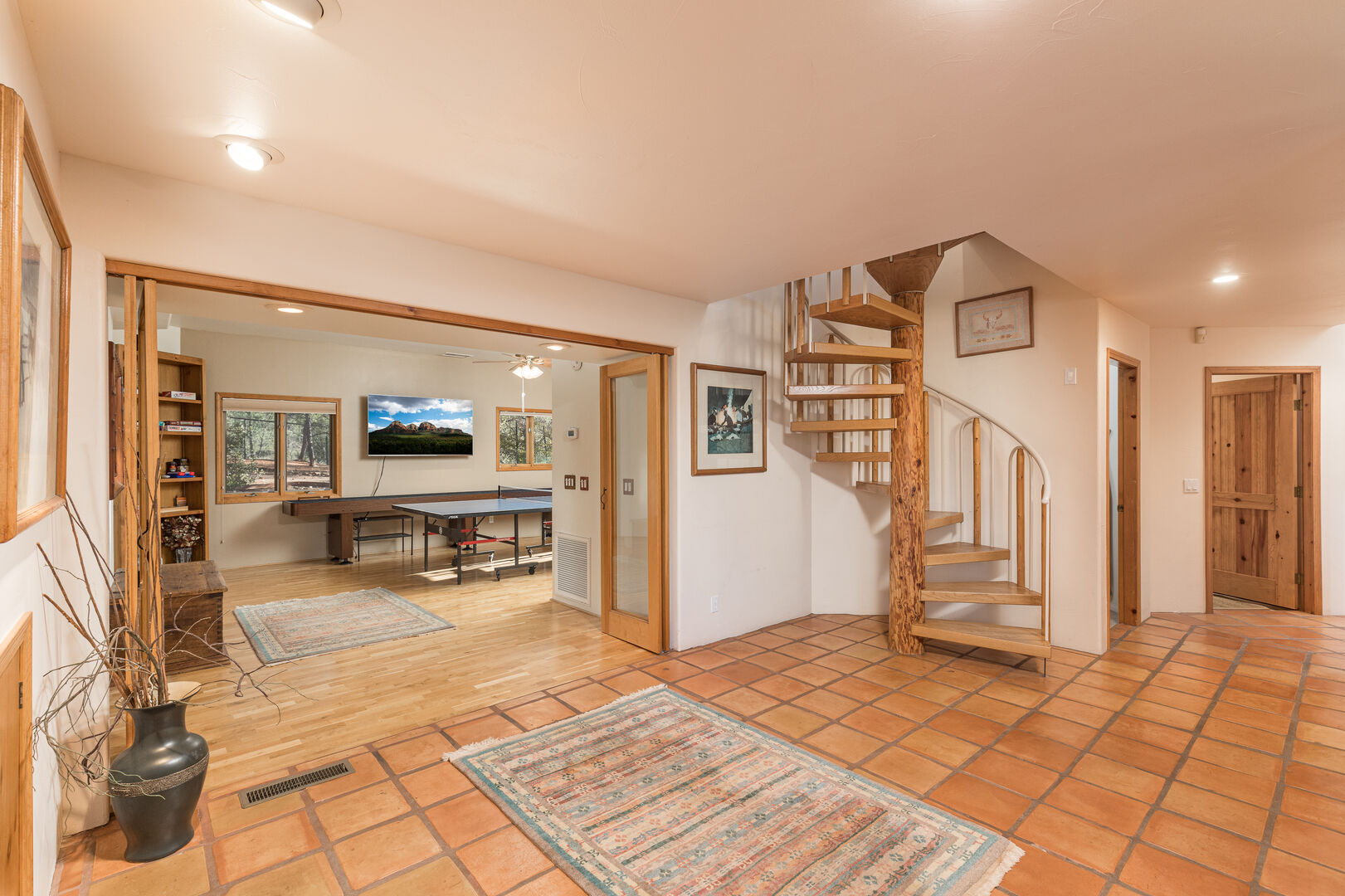 Astra House - Image 14