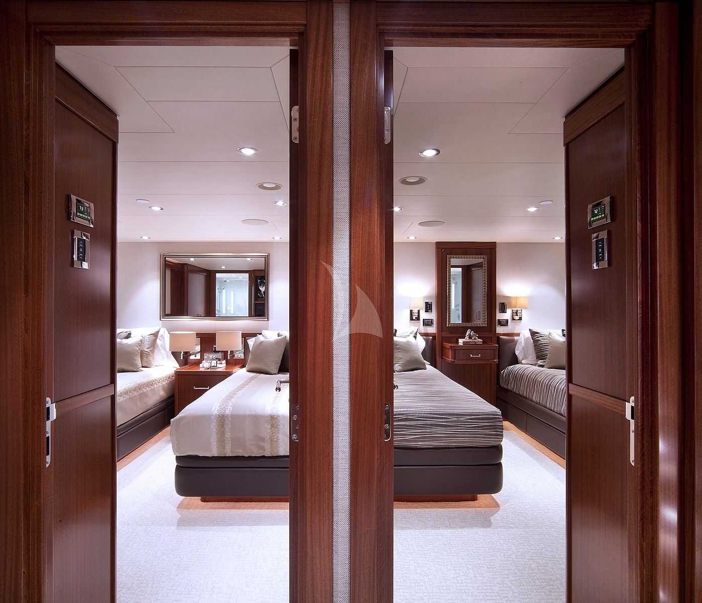 Pipe Dream Yacht - Image 17