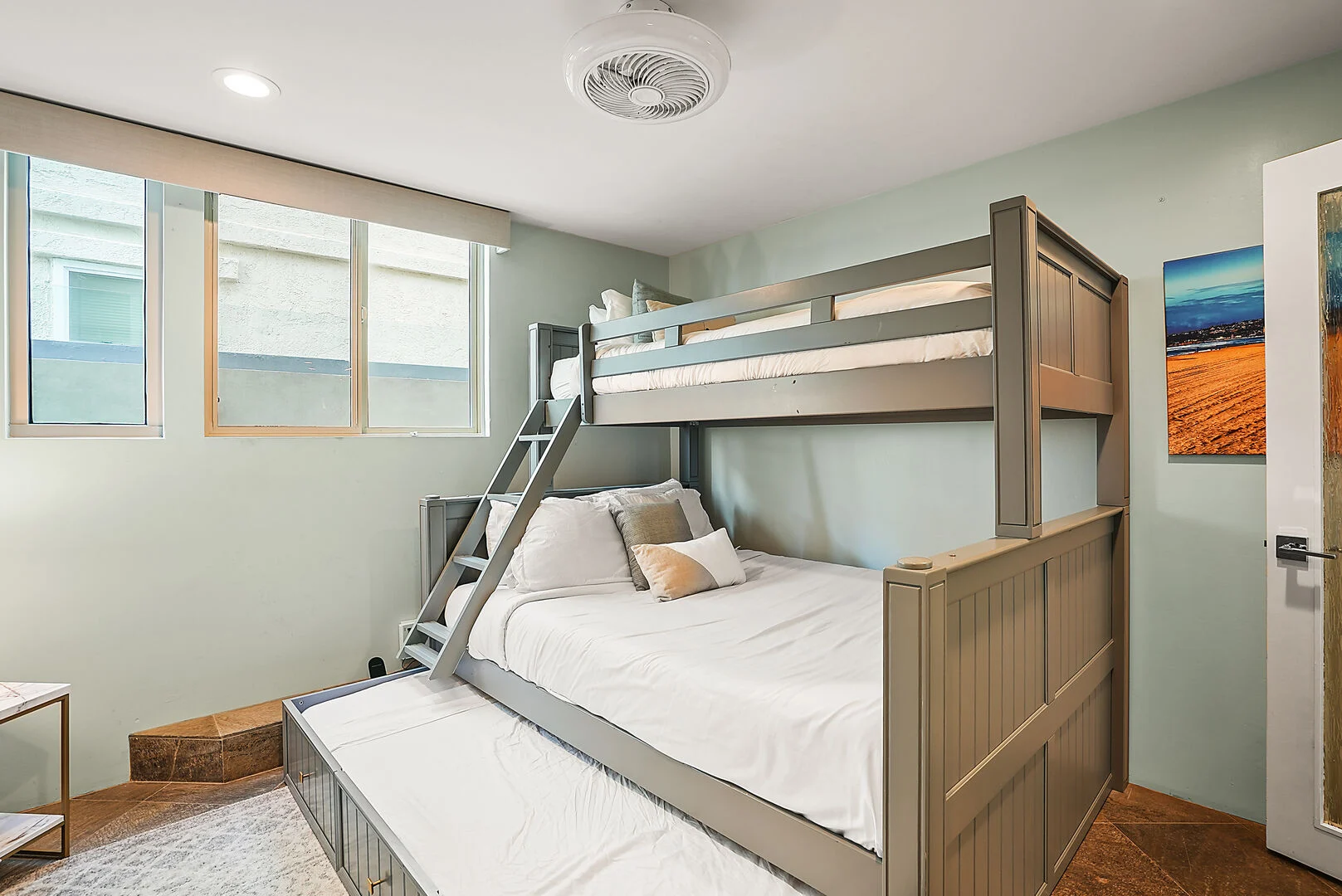 Braun Home - Image 23