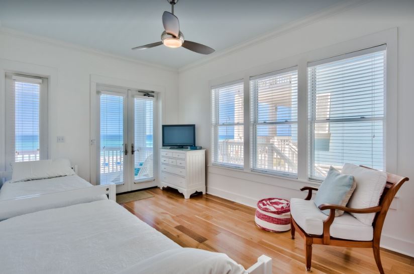 Seaside Manor - Image 26