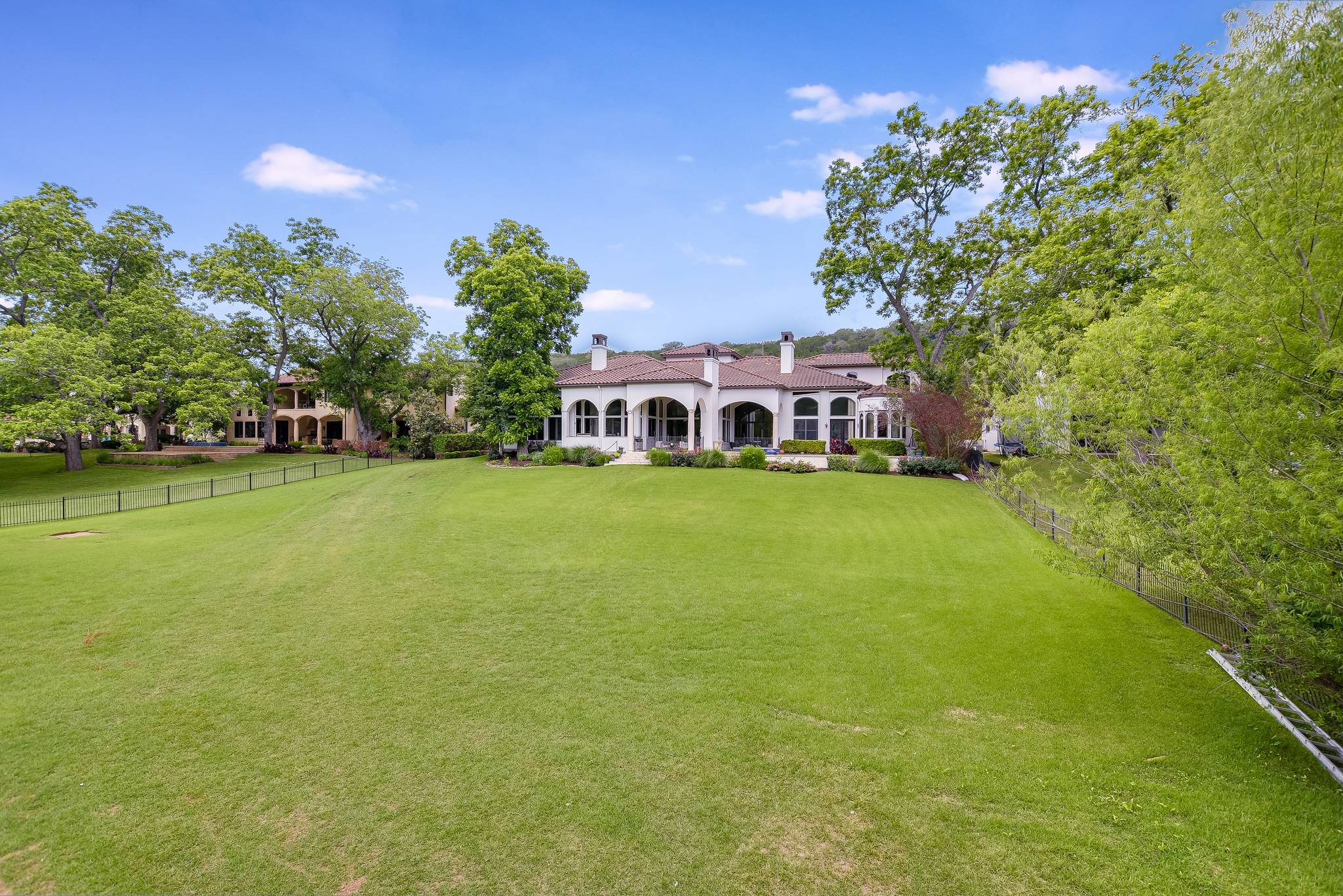 Woodrow Manor - Image 3