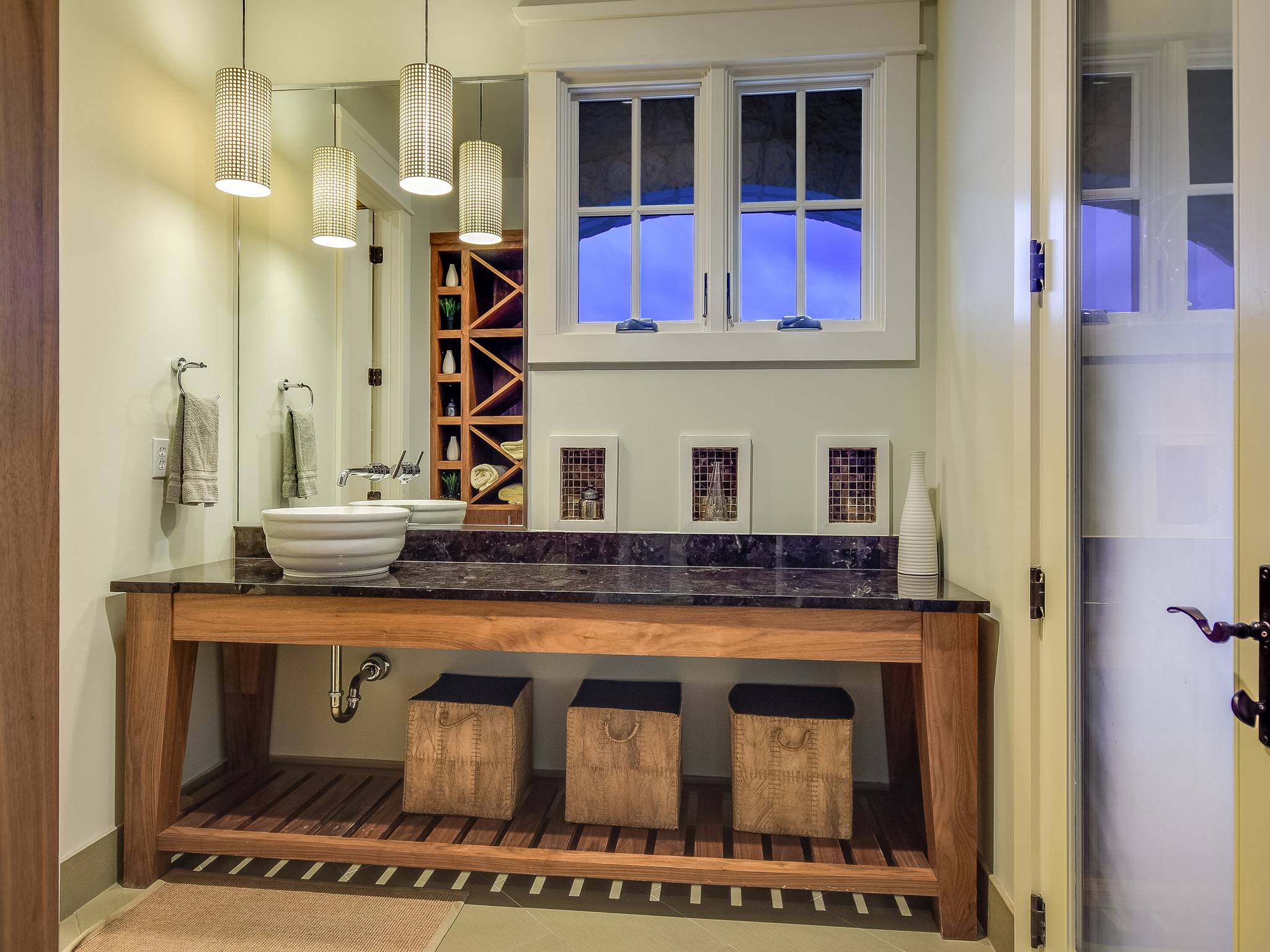 Walker Manor - Image 13