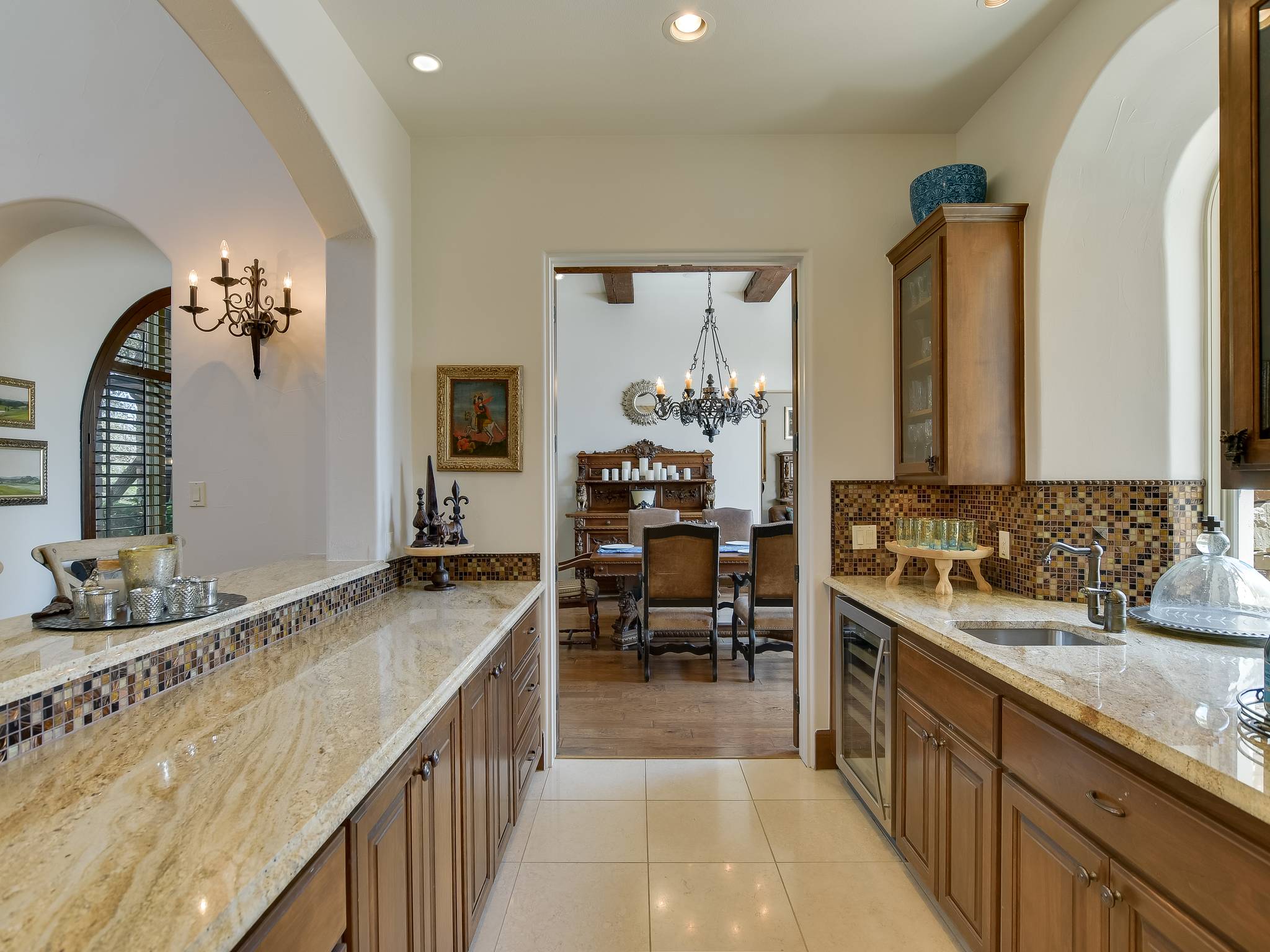 Rock Cedar House - Image 6