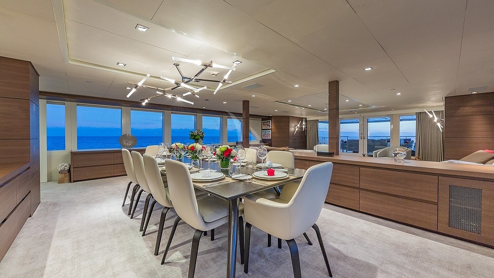 Big Sky Yacht - Image 17